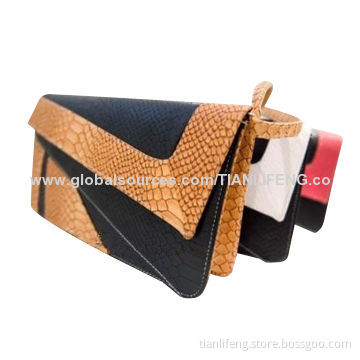 Women's Fashion Leather Wallet with Color Matching